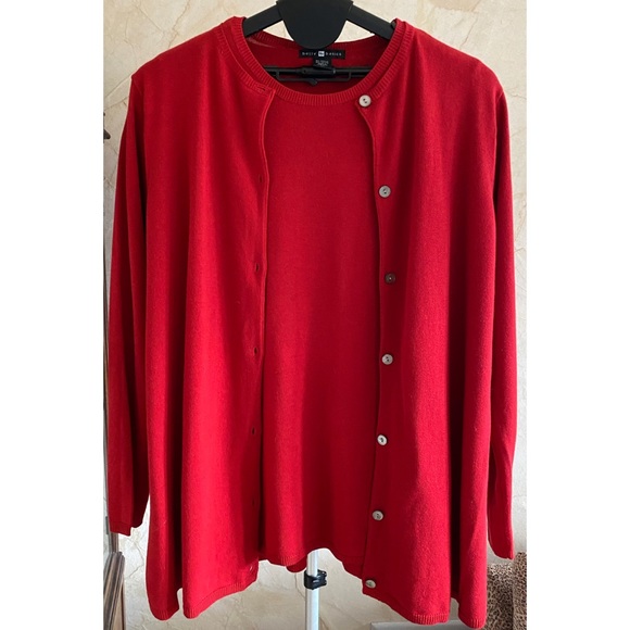 🎉HP🎉 NWOT 2-Piece Red Knit Cardigan and T-Shirt Set XL - Picture 2 of 6